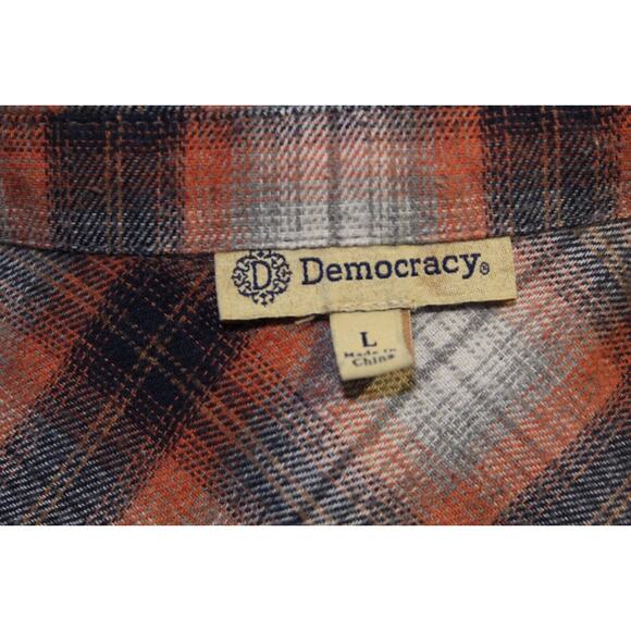 Democracy Women's L Red Blue Plaid Button-up Flannel Raw Hem Pockets LS Cowgirl - Picture 7 of 15